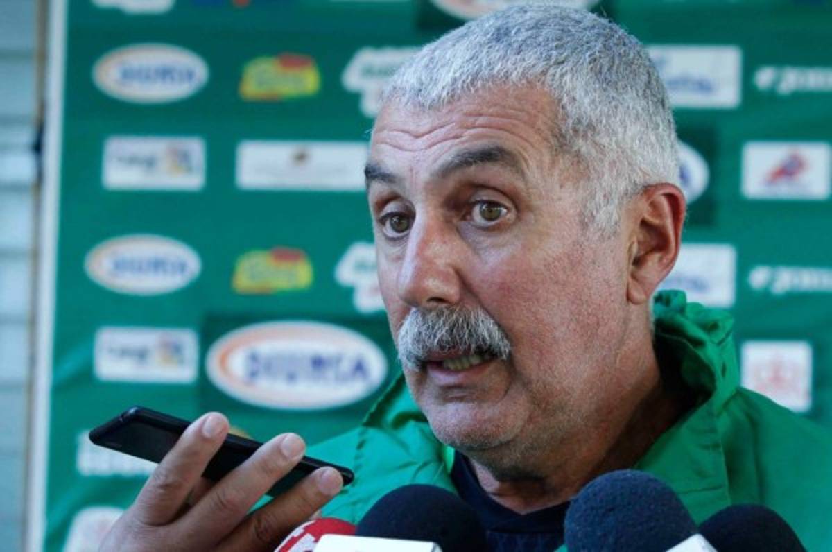 Keosseián: 'Lean la historia de los jugadores que yo puse jóvenes en Marathón'