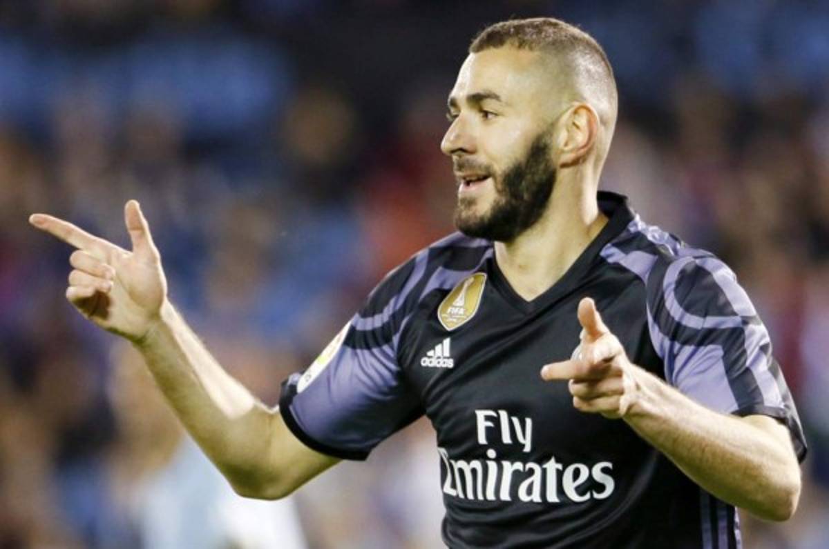 Didier Deschamps deja fuera de la convocatoria de Francia a Karim Benzema