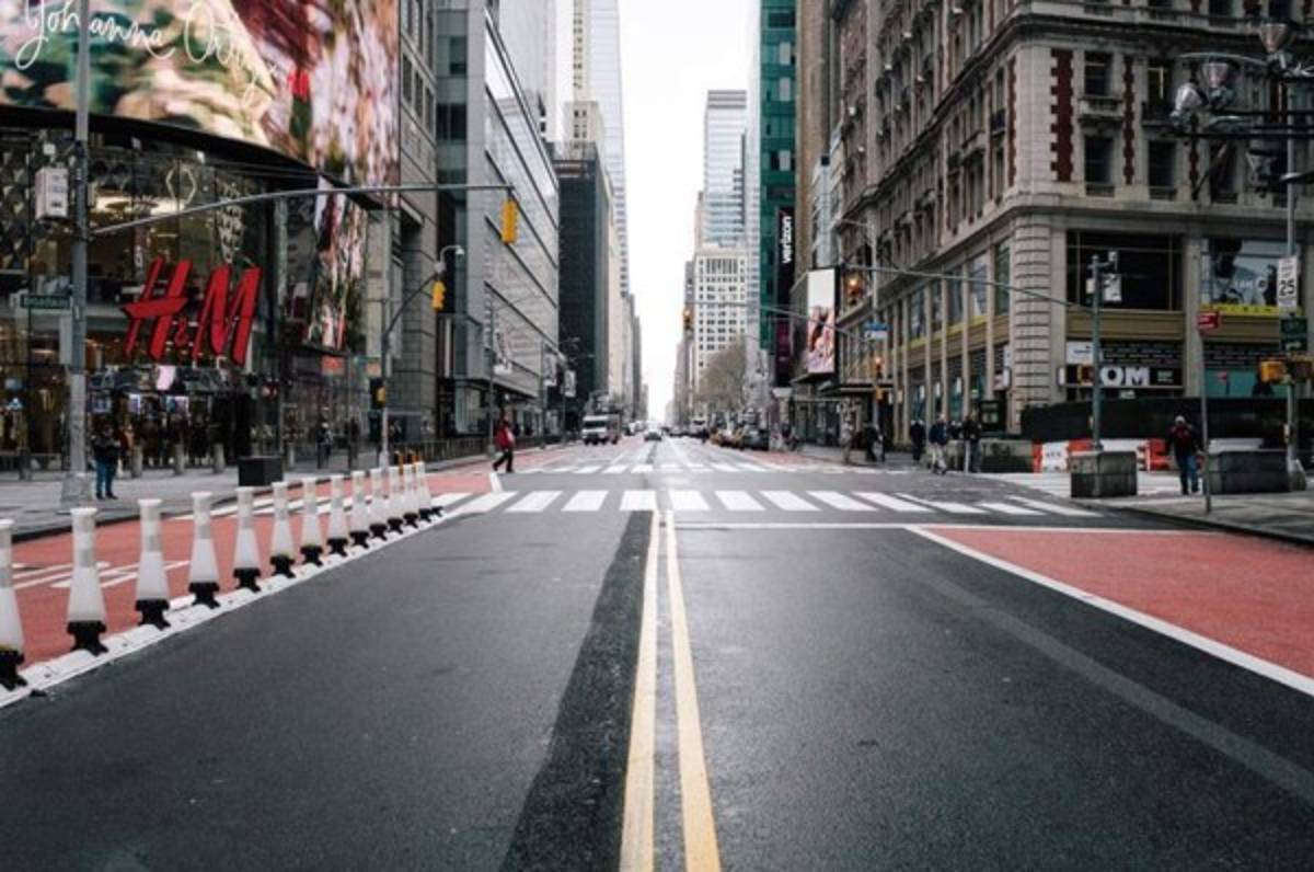 Estados Unidos registra 1,303 muertes por coronavirus en las últimas 24 horas