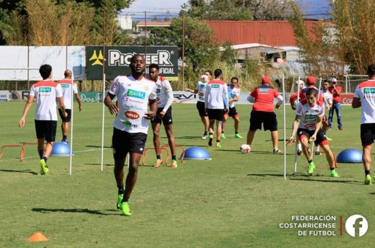 Michael Umaña: 'Sabemos el tipo de partido que encontraremos en Honduras'