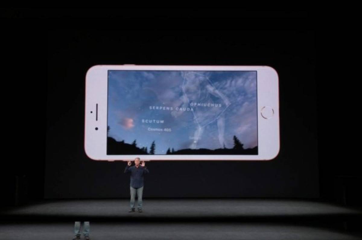 Apple devela el iPhone 8 y iPhone 8 Plus, totalmente de vidrio y más rápidos