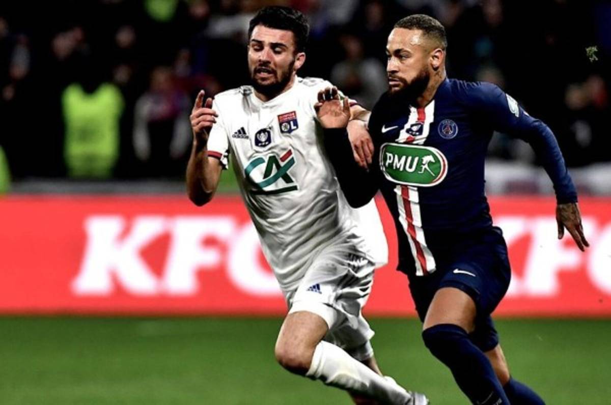 Preocupación en el PSG por Neymar: Lo señalan por estar gordo