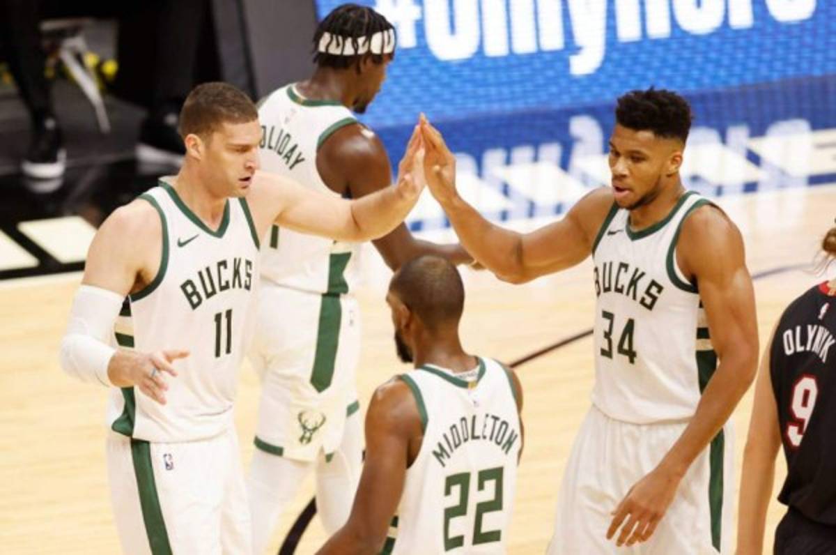 ¡Récord! Bucks arrollaron a los Heat y batieron marca histórica de triples en su solo partido de NBA