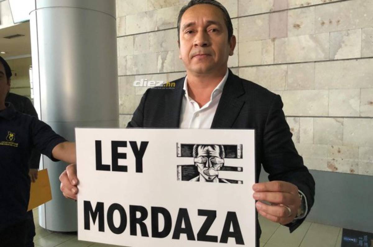 Juan Carlos Suazo aseguró que ahora hay una ley mordaza en Liga Nacional. Foto: Ronal Aceituno.