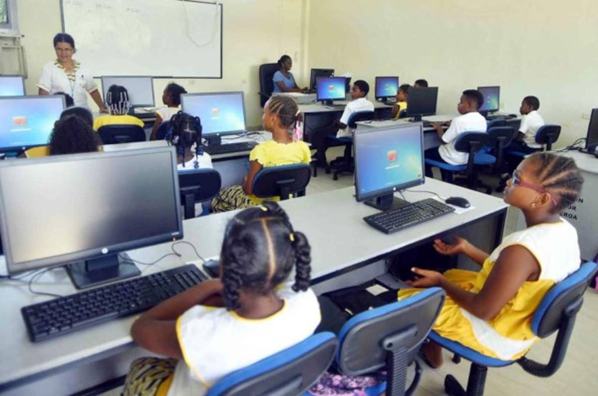 Futbolistas hondureños que han ayudado a su familia y a los más necesitados