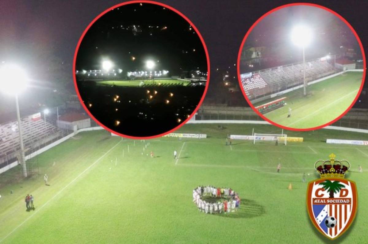 Real Sociedad entrena por la noche probando su debut nocturno en el Francisco Martínez