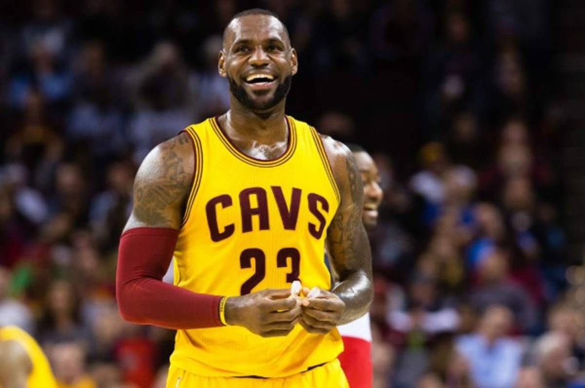Aseguran que LeBron James llegará a los Lakers en 2018