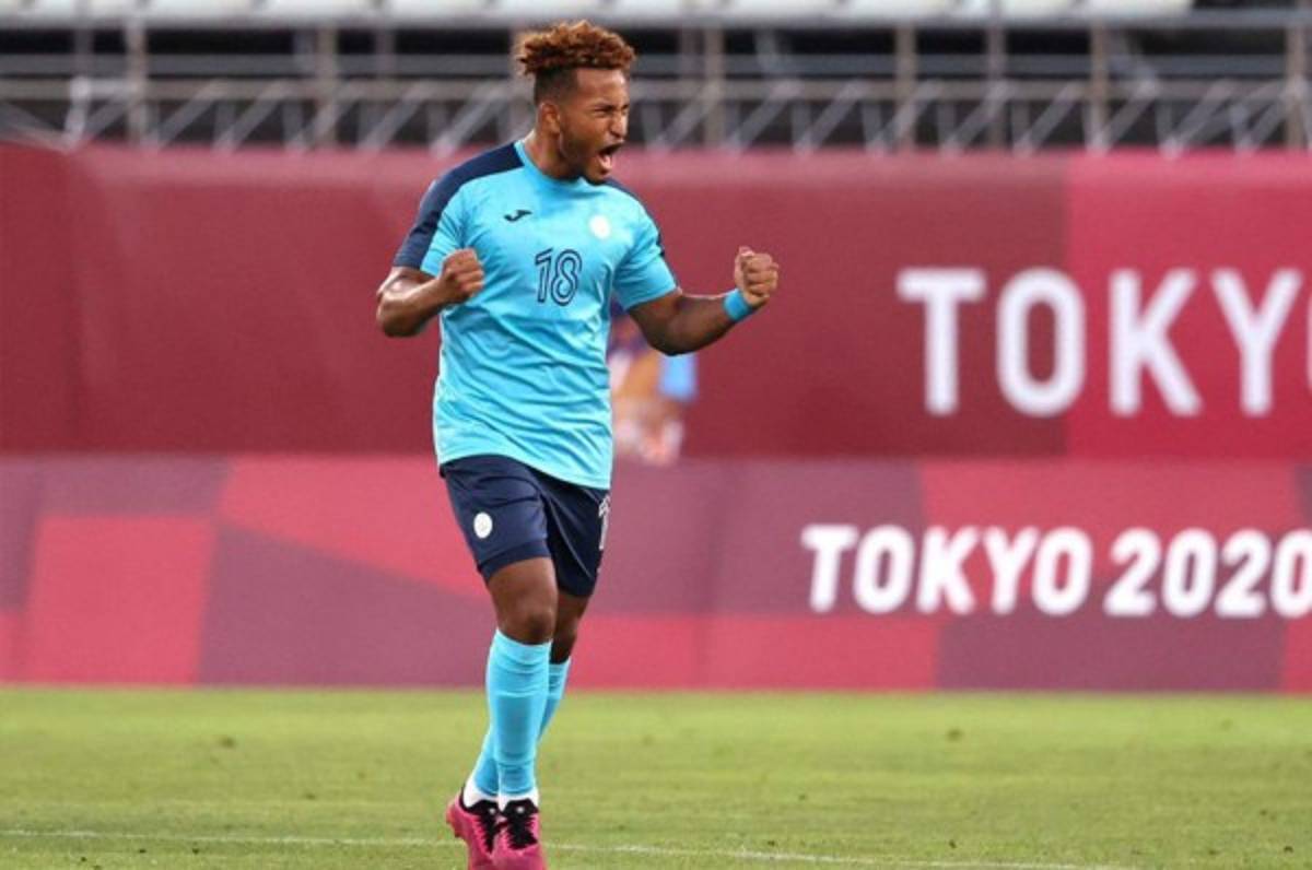 Obregón, tras vencer a Nueva Zelanda en Tokio: ''Nací en Nueva York, pero lo dejo todo por Honduras en la cancha''