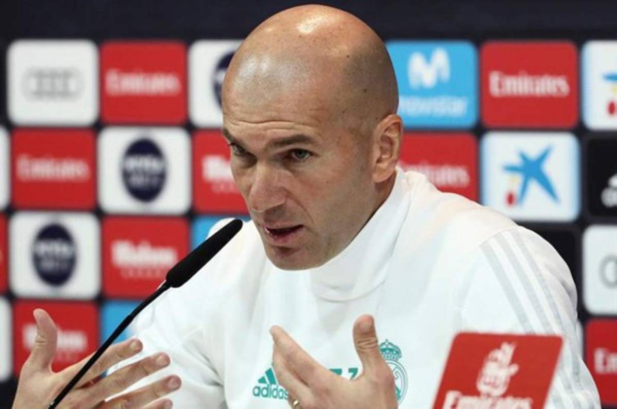 Zidane: ''Ser entrenador desgasta y más cuando sos el del Real Madrid''