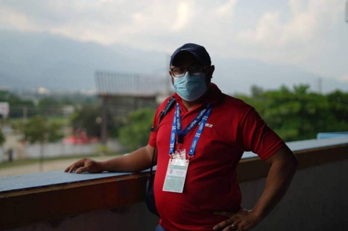 Con la familia Arriaga presente: así es el ambiente previo al Honduras-Jamaica en el estadio Olímpico