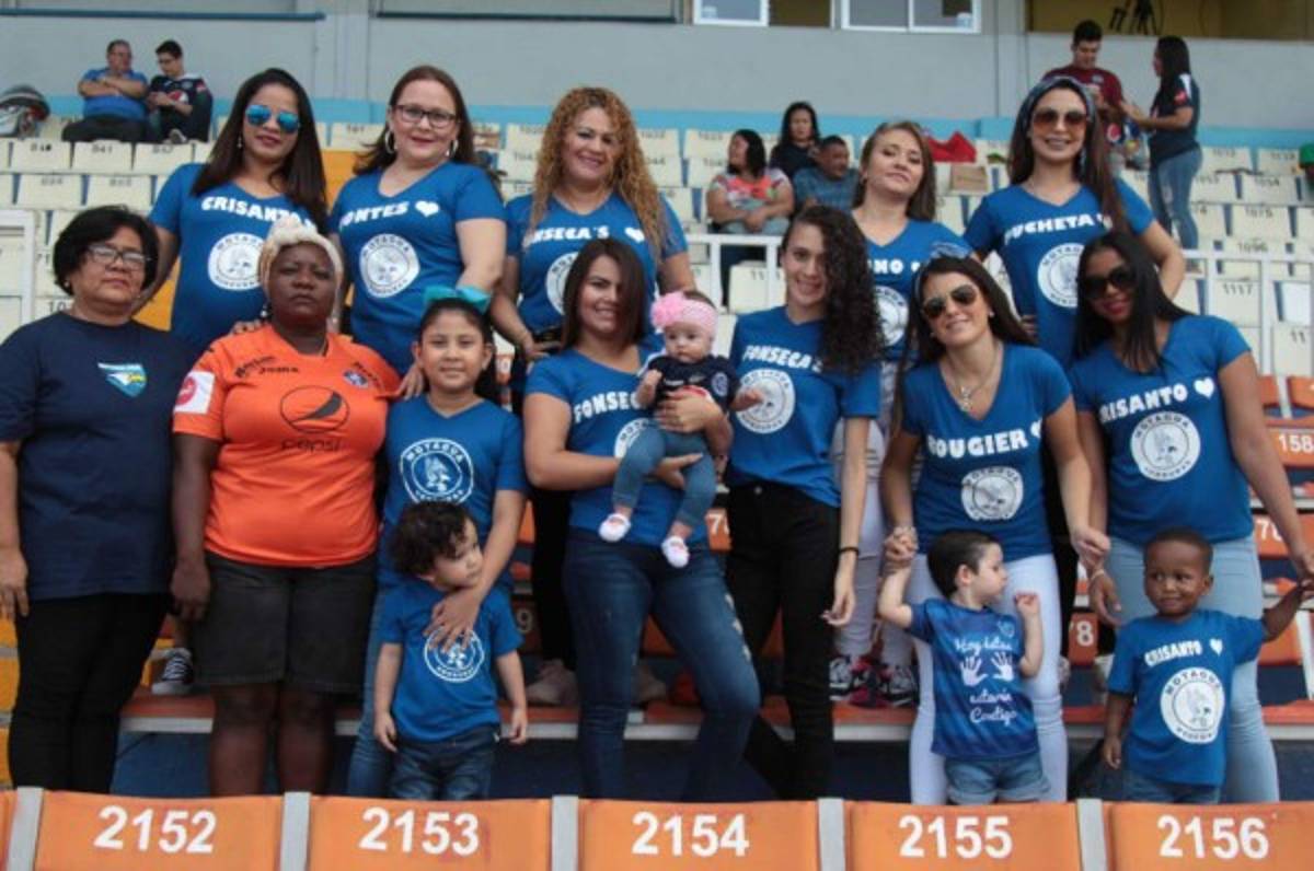 Madre de Wilmer Crisanto: 'Claro que vamos a ganar la Copa'