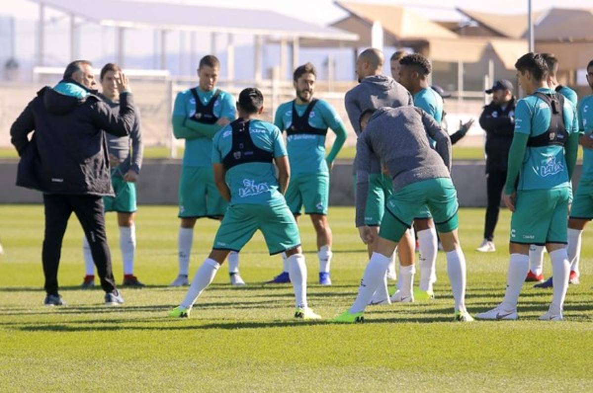 Santos llega el martes a Honduras para medirse al Marathón por la Concacaf