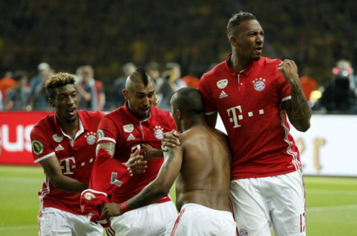 Guardiola se despide con doblete del Bayern Múnich