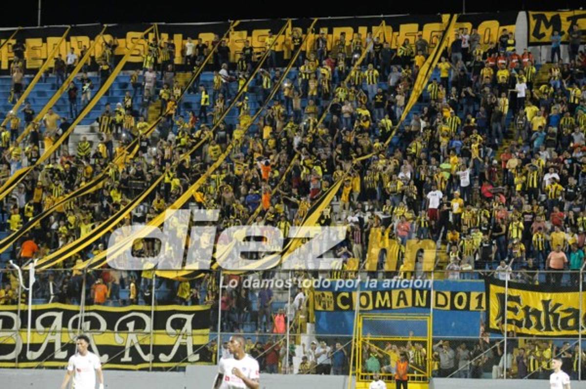 NO VISTE POR TV: Bellezas, colorido y curiosidades en el Real España-Olimpia