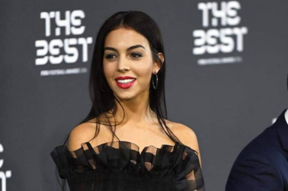 Las novias y esposas de los jugadores del Barcelona y Real Madrid