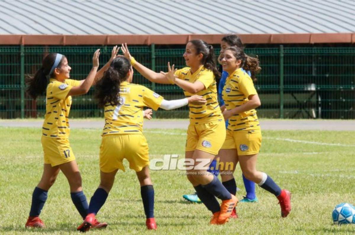 Goles, celebraciones y animadoras en la segunda jornada del Torneo de Escuelas Bilingües