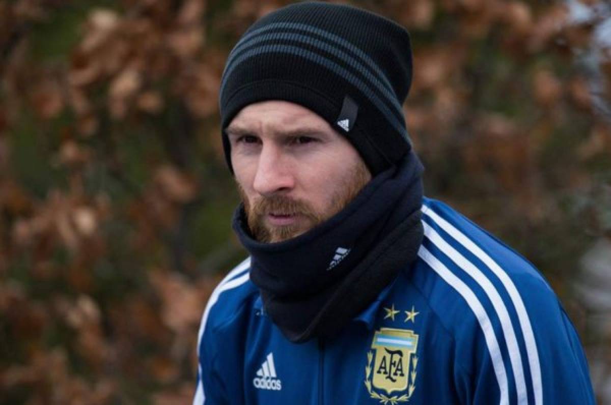 ALERTA: Messi sufre una carga muscular en Manchester de cara al juego ante Italia