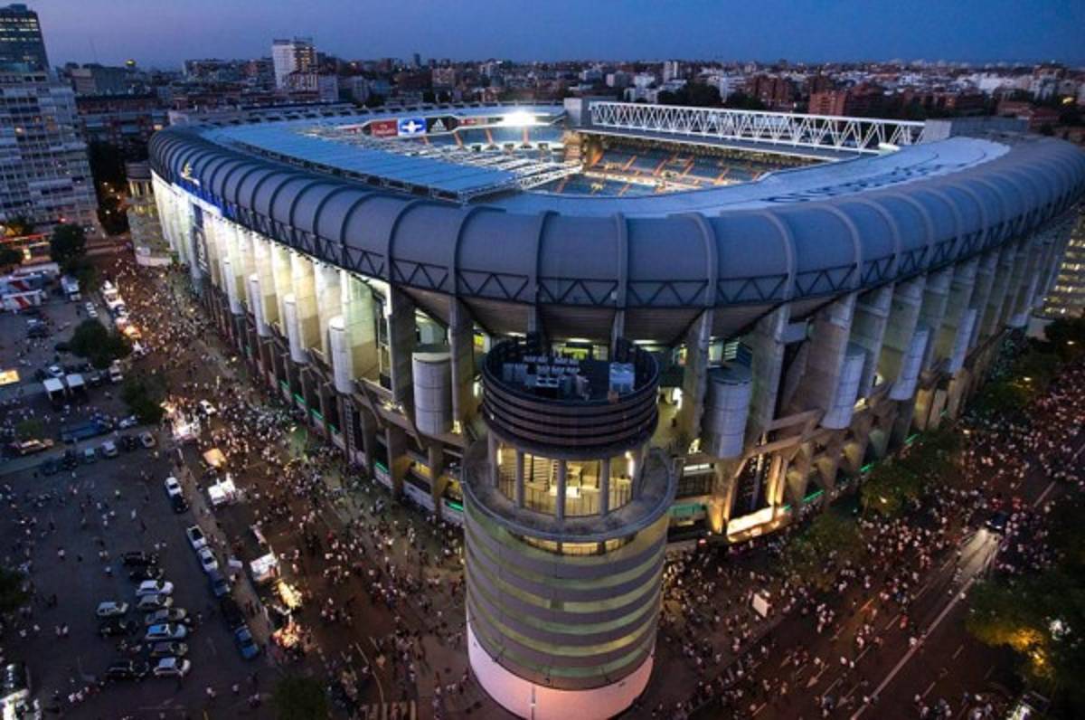 Susto en el Santiago Bernabéu por alerta de bomba