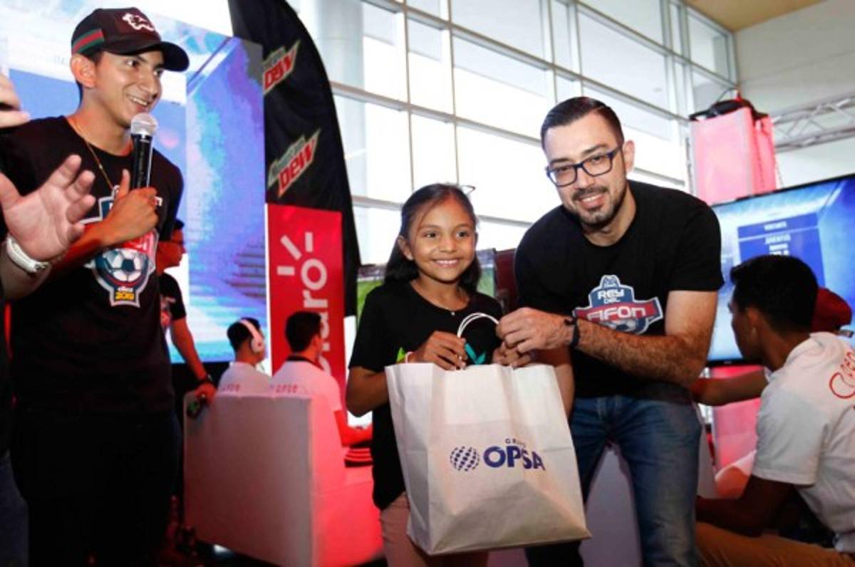 Mauricio Salomón se proclamó como el nuevo Rey del Fifón DIEZ 2019