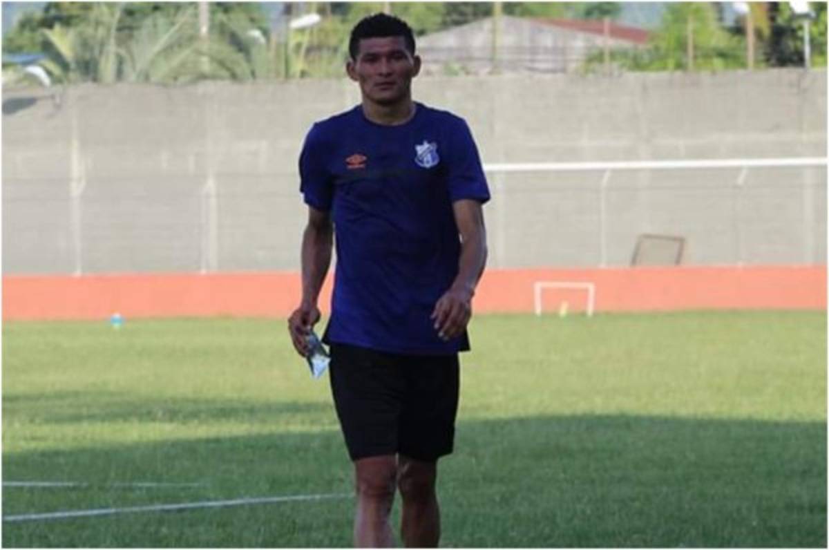 Fichajes Honduras: Marathón prepara 'bomba', renovaciones en Motagua y 'Camello' sorprende