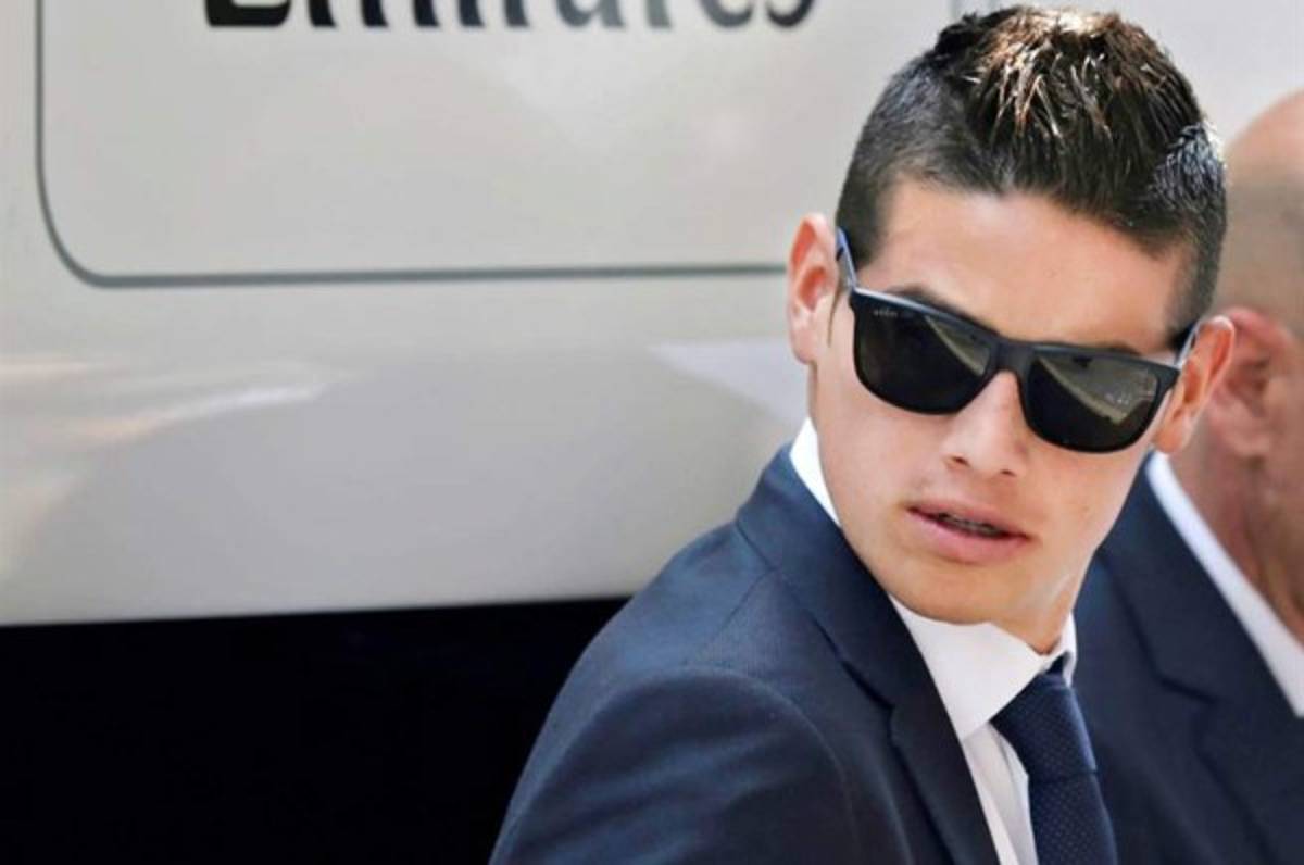 James Rodríguez al Bayern Múnich y la política en Colombia se une