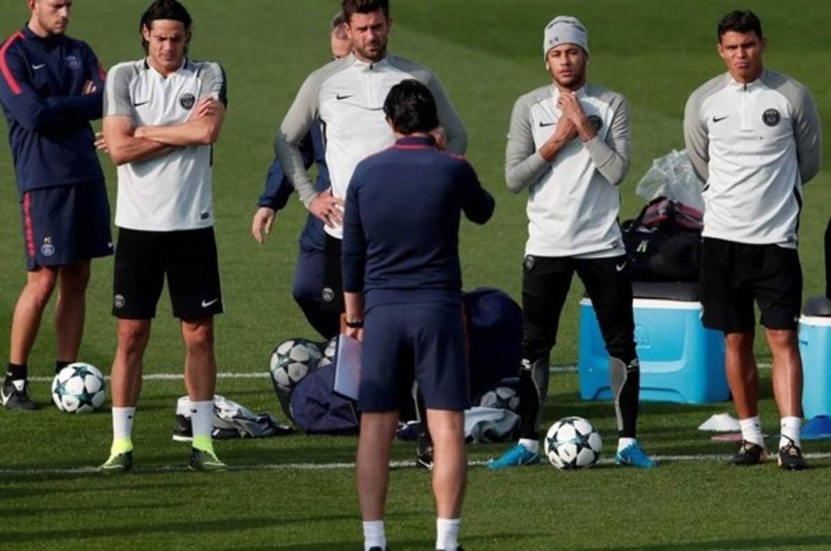 'Si Silva no cambiaba, tenía que marcharse', dice Emery sobre capitán de PSG