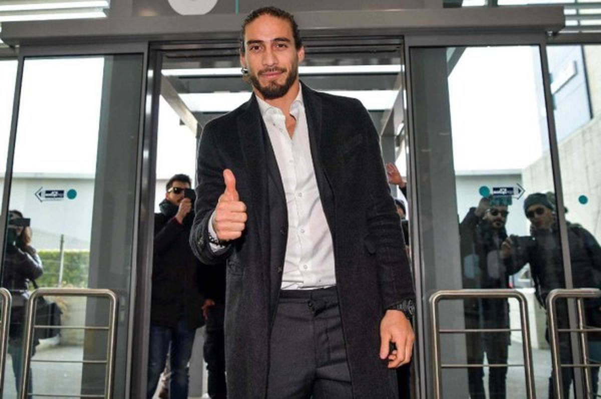 ¡Regresa! La Juventus ficha por tercera vez a Martín Cáceres