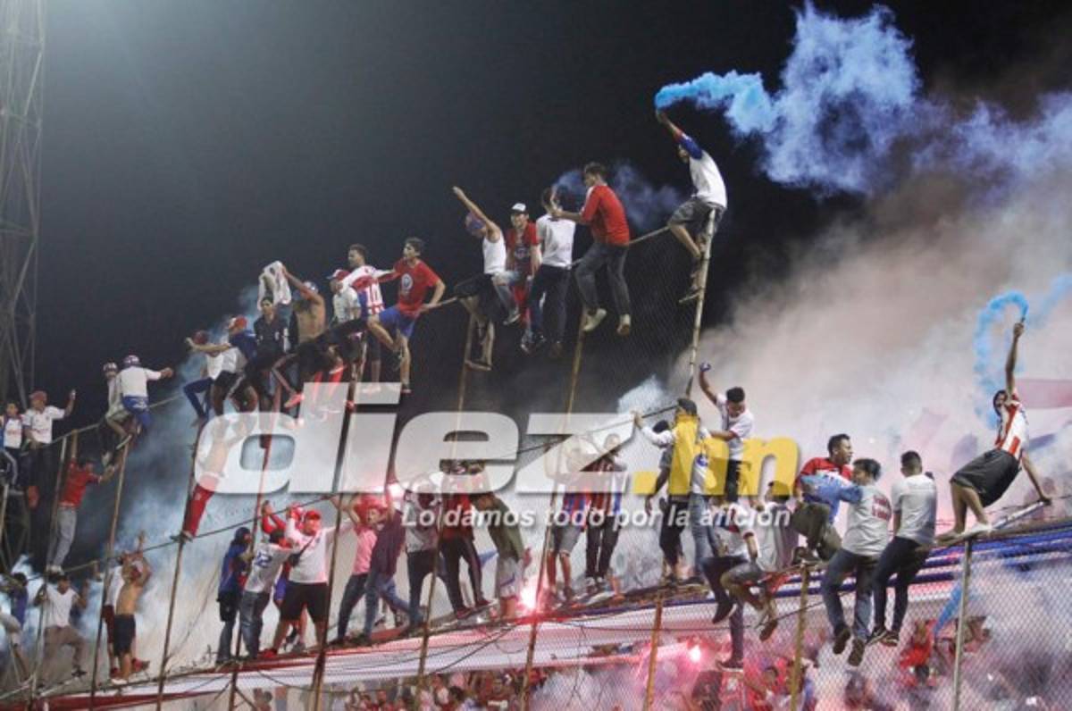 NO VISTE POR TV: Bellezas, colorido y curiosidades en el Real España-Olimpia