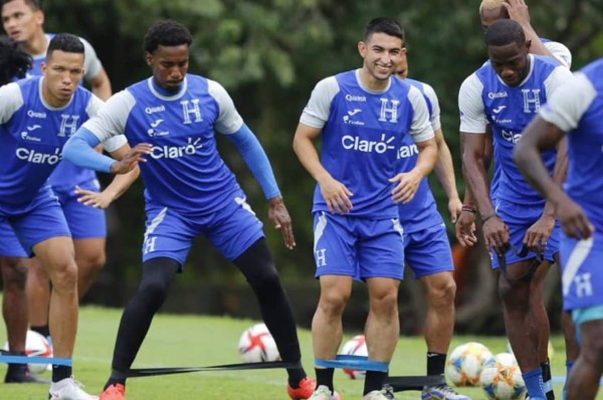 ¡Impensado! Las grandes sorpresas en el primer 11 titular del 'Bolillo' Gómez con Honduras ante Panamá