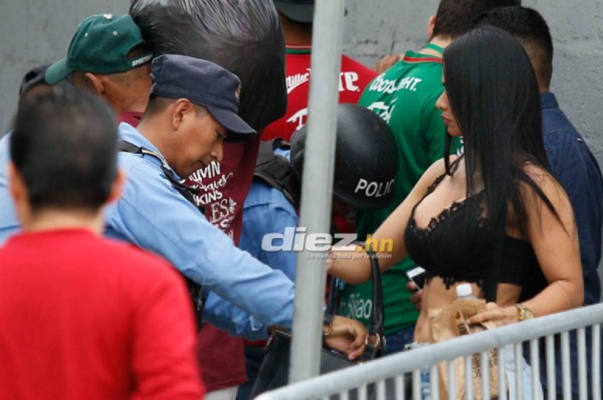 Seguridad: Ni chamarras dejan pasar en el Yankel para el Marathón-Real España