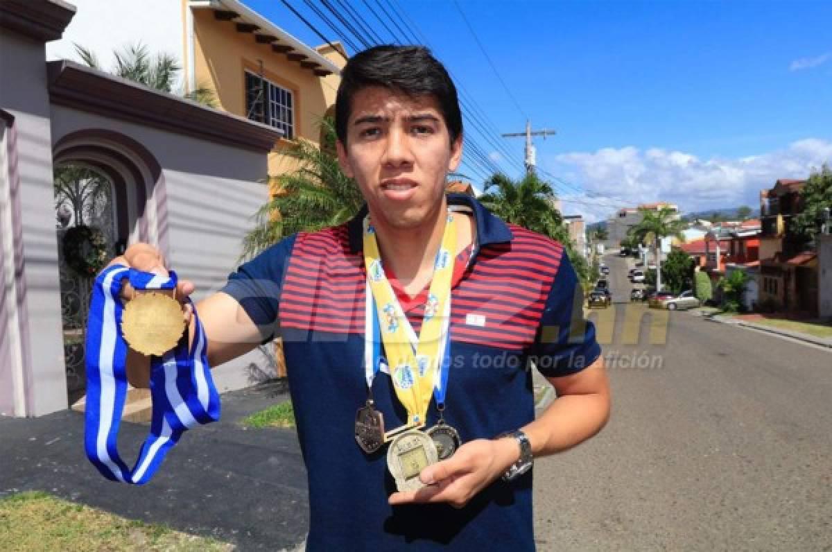 FICHAJES: Olimpia anuncia a su DT, Motagua presta jugador, UPNFM revoluciona el mercado y el futuro de Kervin Arriaga