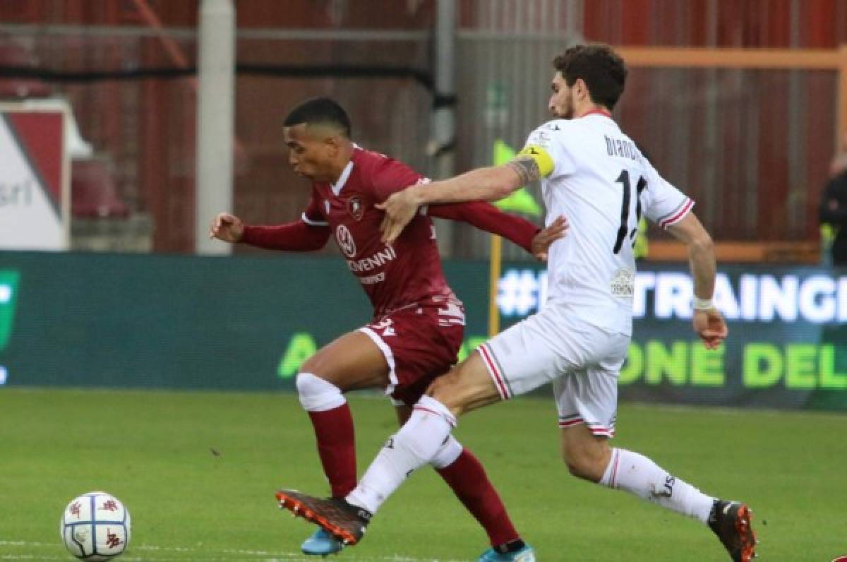 Rigo Rivas participa en el triunfo de la Reggina tras su desempeño con Honduras en la octagonal