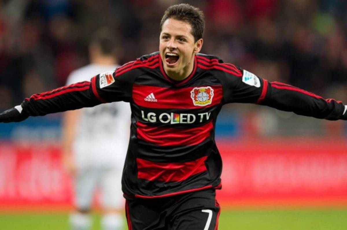 Chicharito pone fin a los 1400 minutos sin anotar