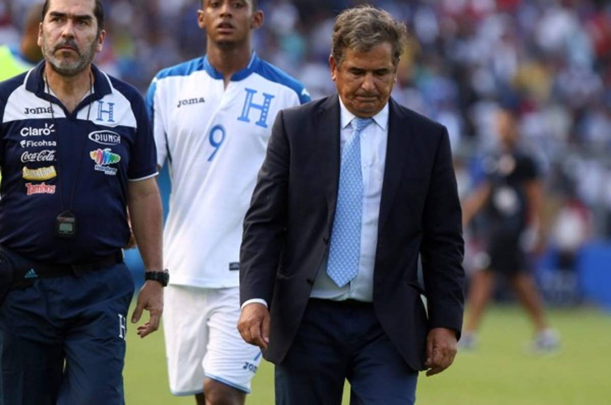 Pinto: 'Me pasó por la cabeza renunciar, pero creo en el grupo y decidí continuar'