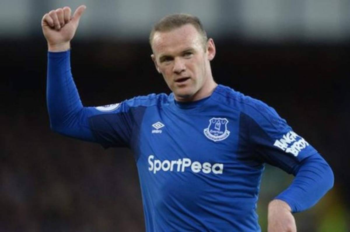El Everton asegura que Rooney no ha pedido oficialmente salir del club