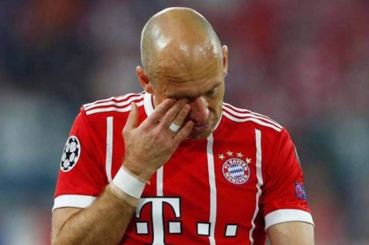 Robben, frustrado: ''Lo intentamos todo, pero desgraciadamente no sabemos lo que tengo''