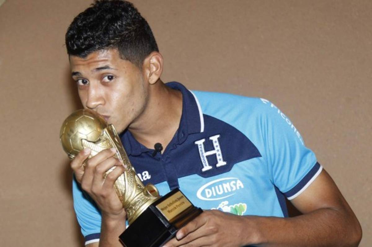 Marcelo Pereira: 'Tenía compañeros como Alberth Elis, alegre estoy por eso”