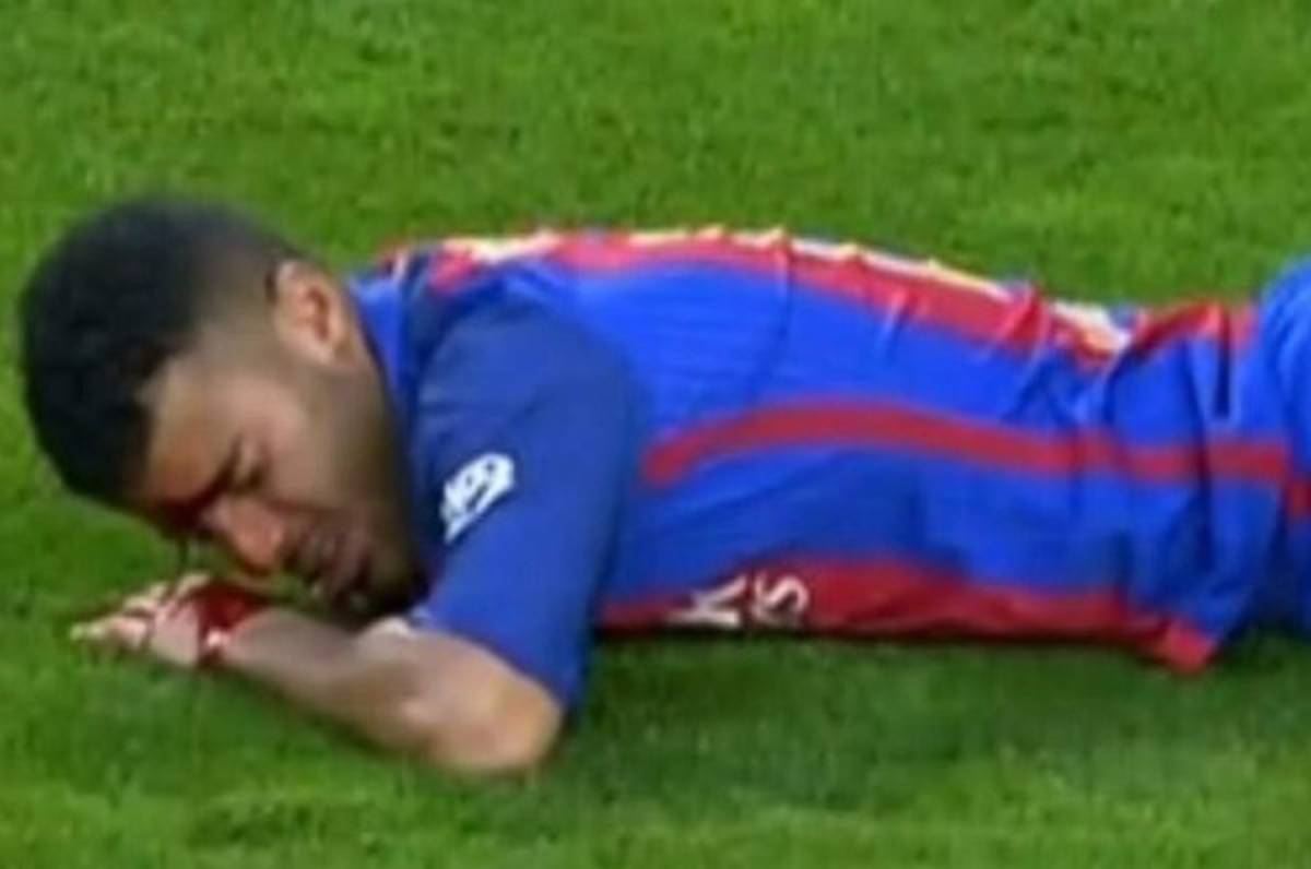 VIDEO: El durísimo choque entre Rafinha y Ter Stegen