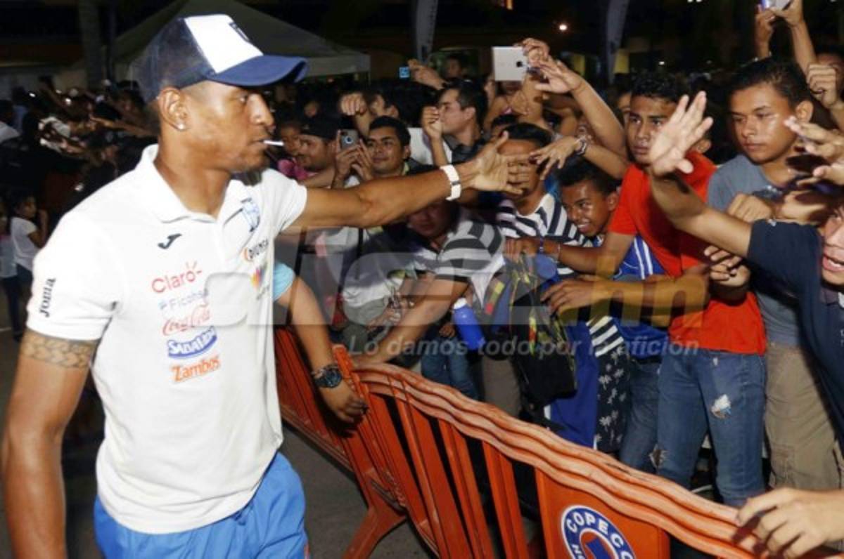 Carlo Costly: 'Estamos bien comprometidos con este pueblo'