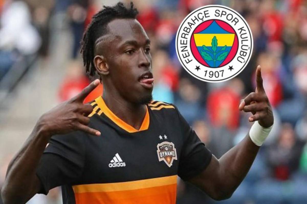 Más de 40 mil turcos han comenzado a seguir a Alberth Elis en sus redes sociales