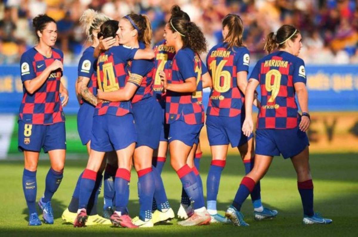 ¡Nueve goles! La paliza del Barcelona al Tacón-Real Madrid en el primer clásico femenino español