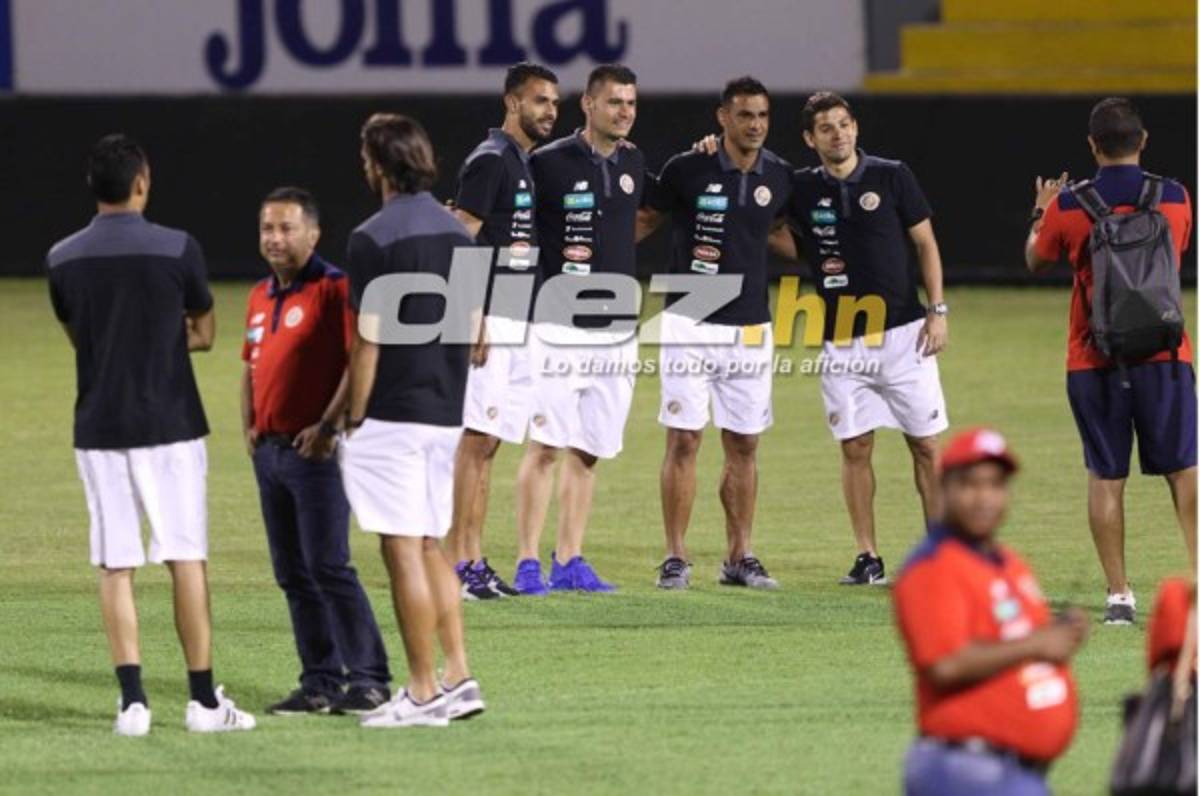 Reconocimiento de cancha de Costa Rica fue entre hermetismo y silencio