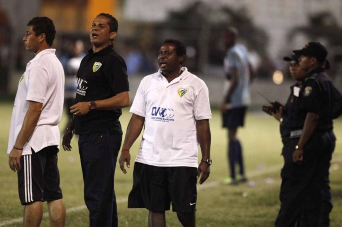 Esto hacen hoy varias exfiguras de Marathón y Real España en los 90