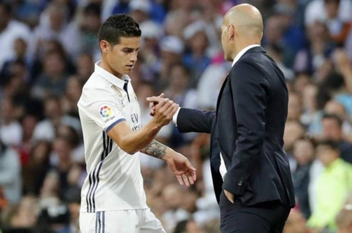Zidane: ''James está en el Madrid y Keylor siempre es fundamental''