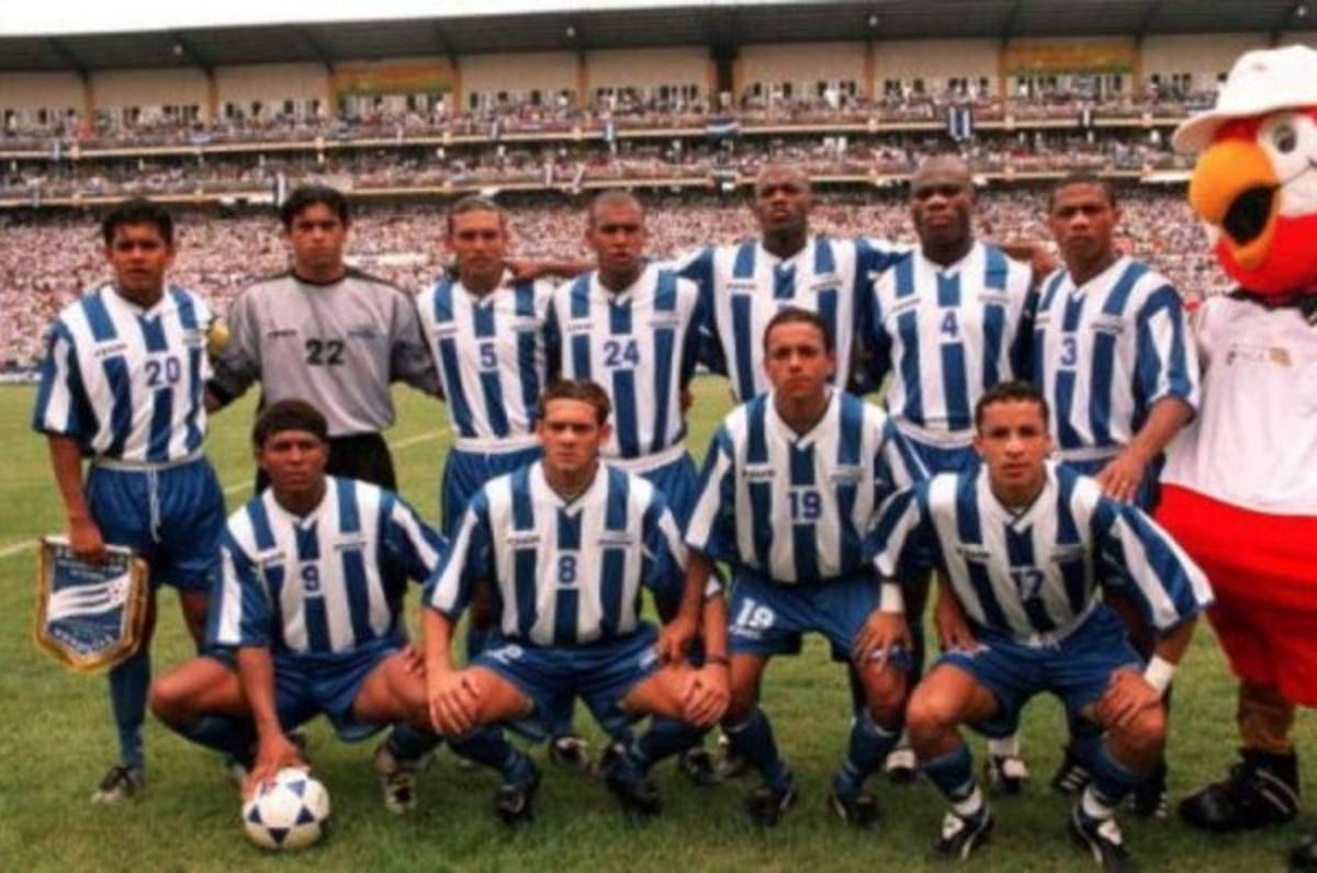 Se cumplen 19 años ¿Qué pasó con los futbolistas de Honduras que sufrieron la dolorosa eliminación contra México en 2001?