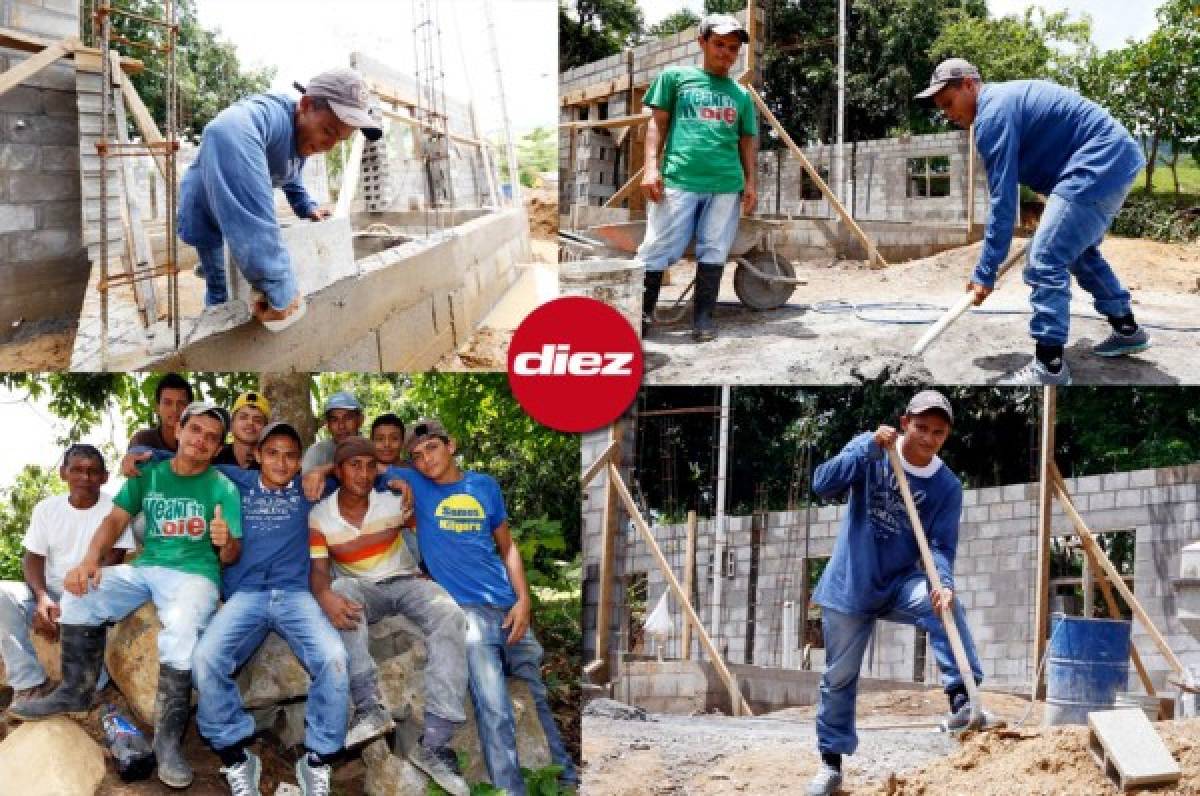 Así trabajaba 'Ñangui' Cardona en la albañilería día a día bajo un sol imperante