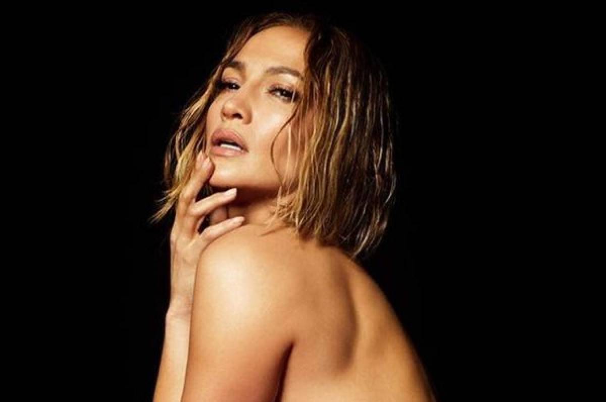 Jennifer López promociona su nuevo tema posando ¡completamente desnuda!