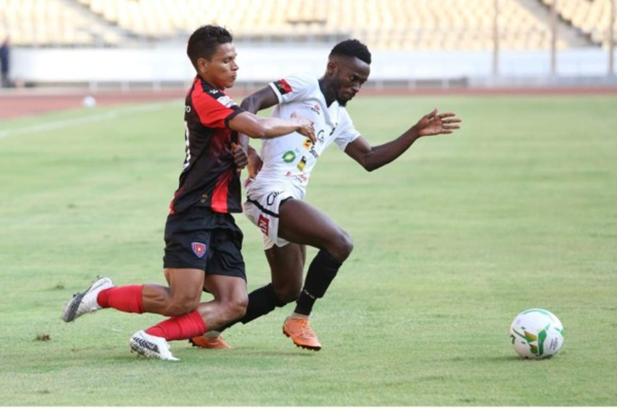 Bryan Moya y el Club Primero de Agosto volvieron a la senda del triunfo en Angola