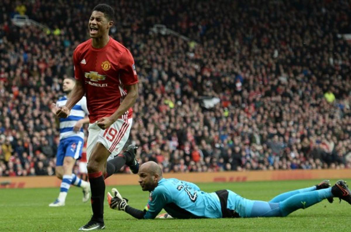 Mourinho consigue octava victoria consecutiva con Manchester United en Copa