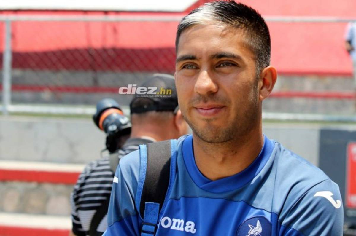 A dos años de su muerte: Las mejores fotos de Santiago Vergara con Motagua